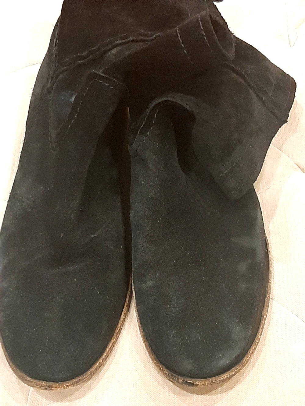 10M - Frye - Black Suede Booties